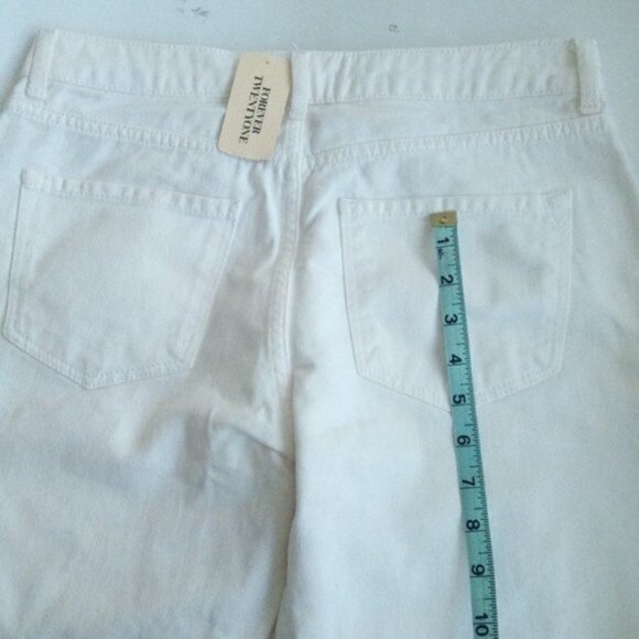 Forever 21 White Jeans Ripped Knee Women's Size 28 - Picture 6 of 16